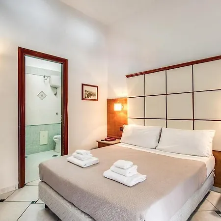 Garibaldi نابولي