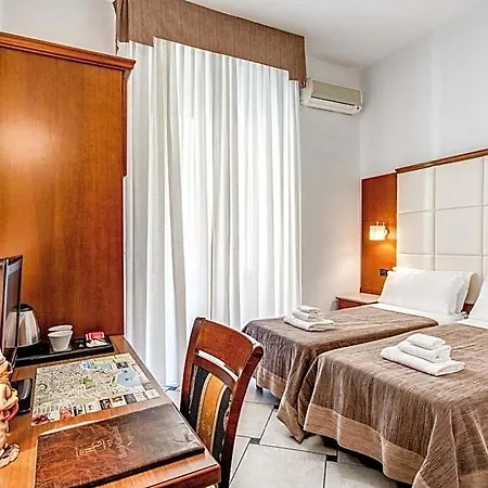 Hotel Garibaldi 3*