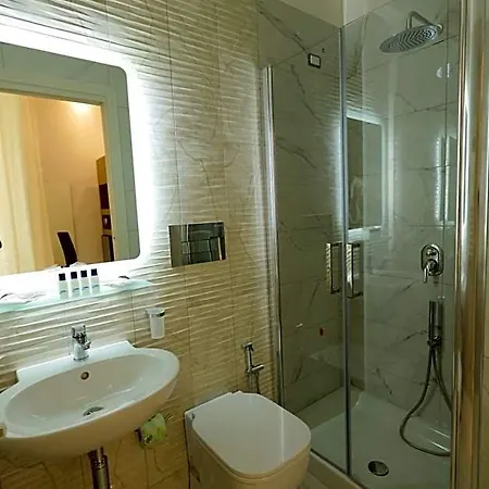 Hotel Garibaldi Napels