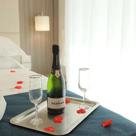 Hotel Garibaldi Nápoles