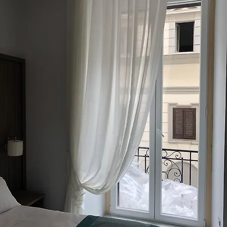 Hotel Garibaldi 3*