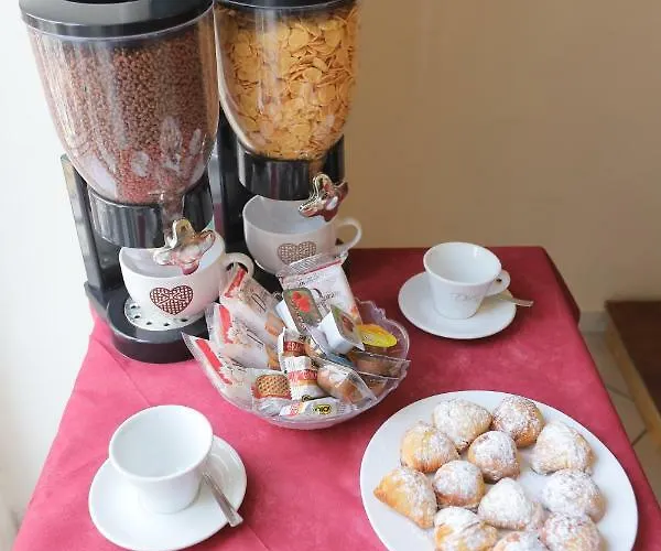 Garibaldi 3* נאפולי