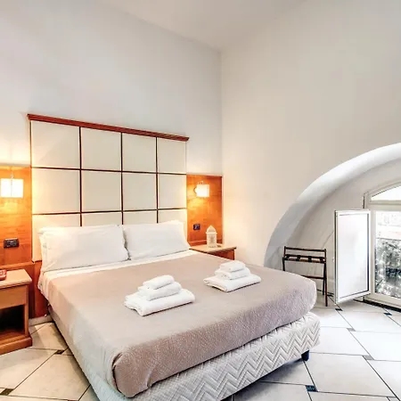 Garibaldi Hotel Naples