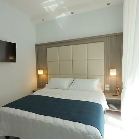Garibaldi Hotel