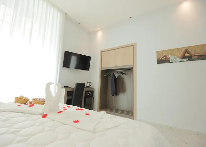 Garibaldi 3* Nápoly